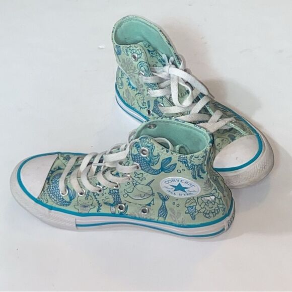 Converse Chuck Taylor All Star Mermaid Scene High Top Girl Shoes Size 2 US - Picture 1 of 13